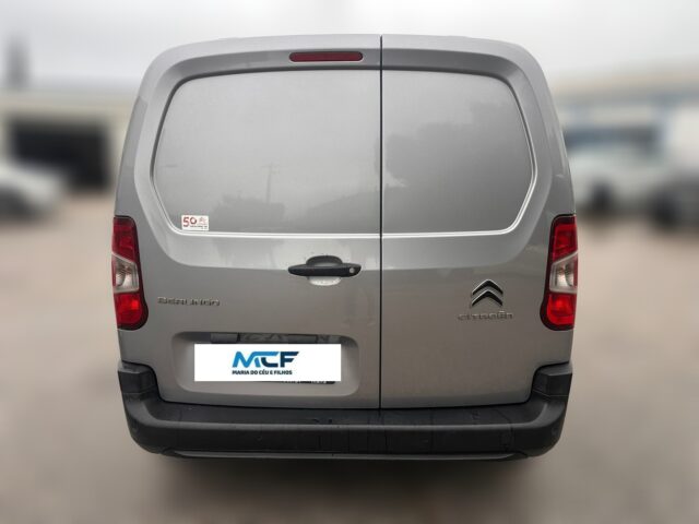 WhatsApp Image 2025-12-14 at 11.00.37 (2)