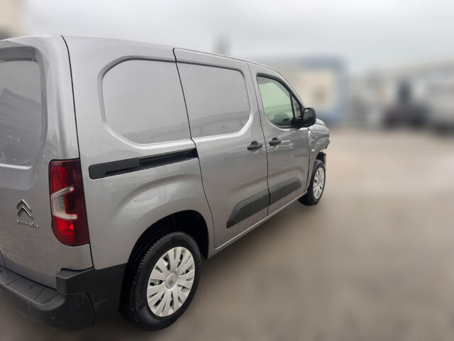 WhatsApp Image 2025-12-14 at 11.00.38