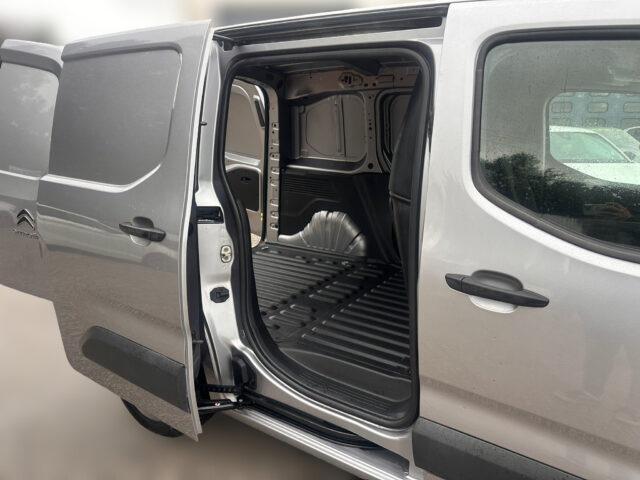 WhatsApp Image 2025-12-14 at 11.00.41 (2)