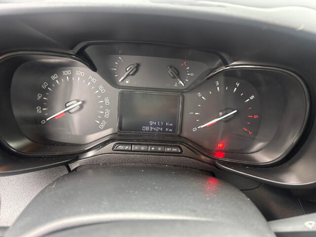 WhatsApp Image 2025-12-14 at 11.00.41