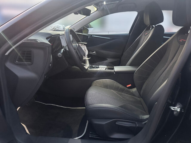 WhatsApp Image 2025-12-18 at 11.33.50 (2)