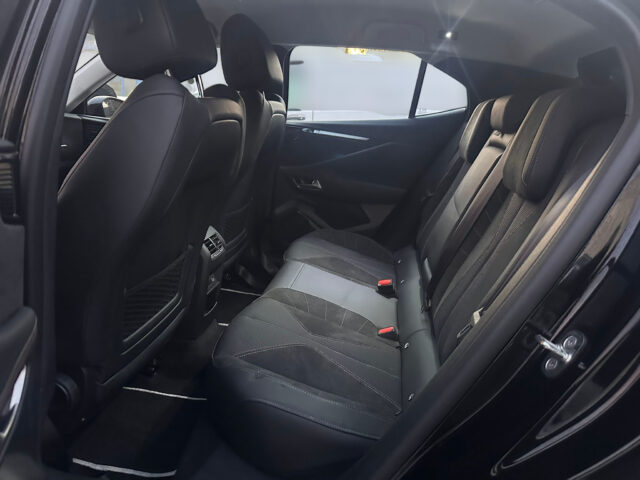 WhatsApp Image 2025-12-18 at 11.33.52