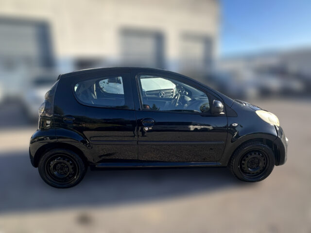 WhatsApp Image 2026-01-06 at 10.21.16 (1)