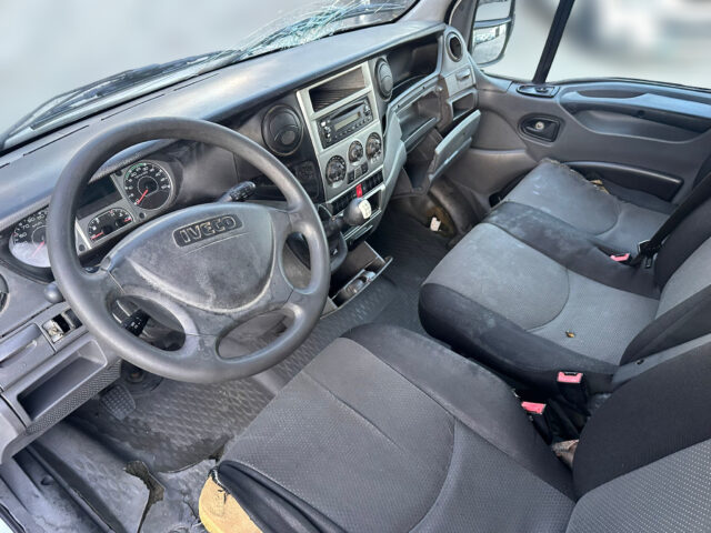 WhatsApp Image 2026-01-14 at 09.24.47